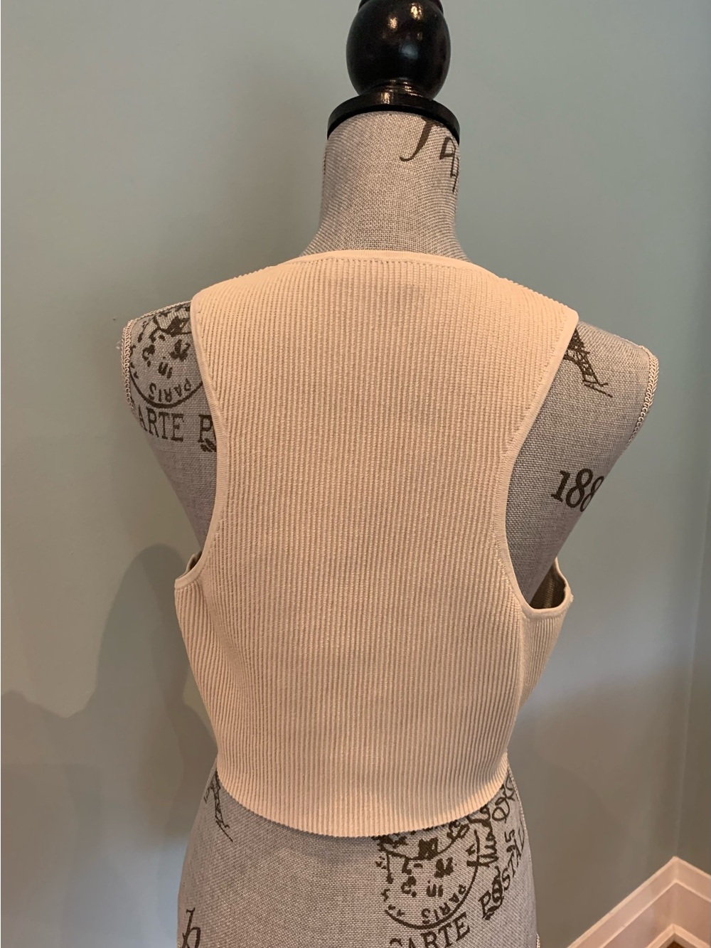 Babaton Cream Ribbed Cropped Tank - Picture 9 of 16